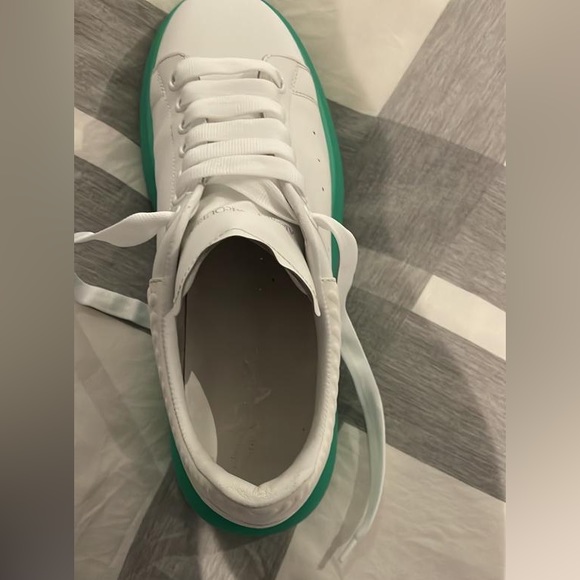 Alexander McQeen white/white/green - Picture 5 of 5